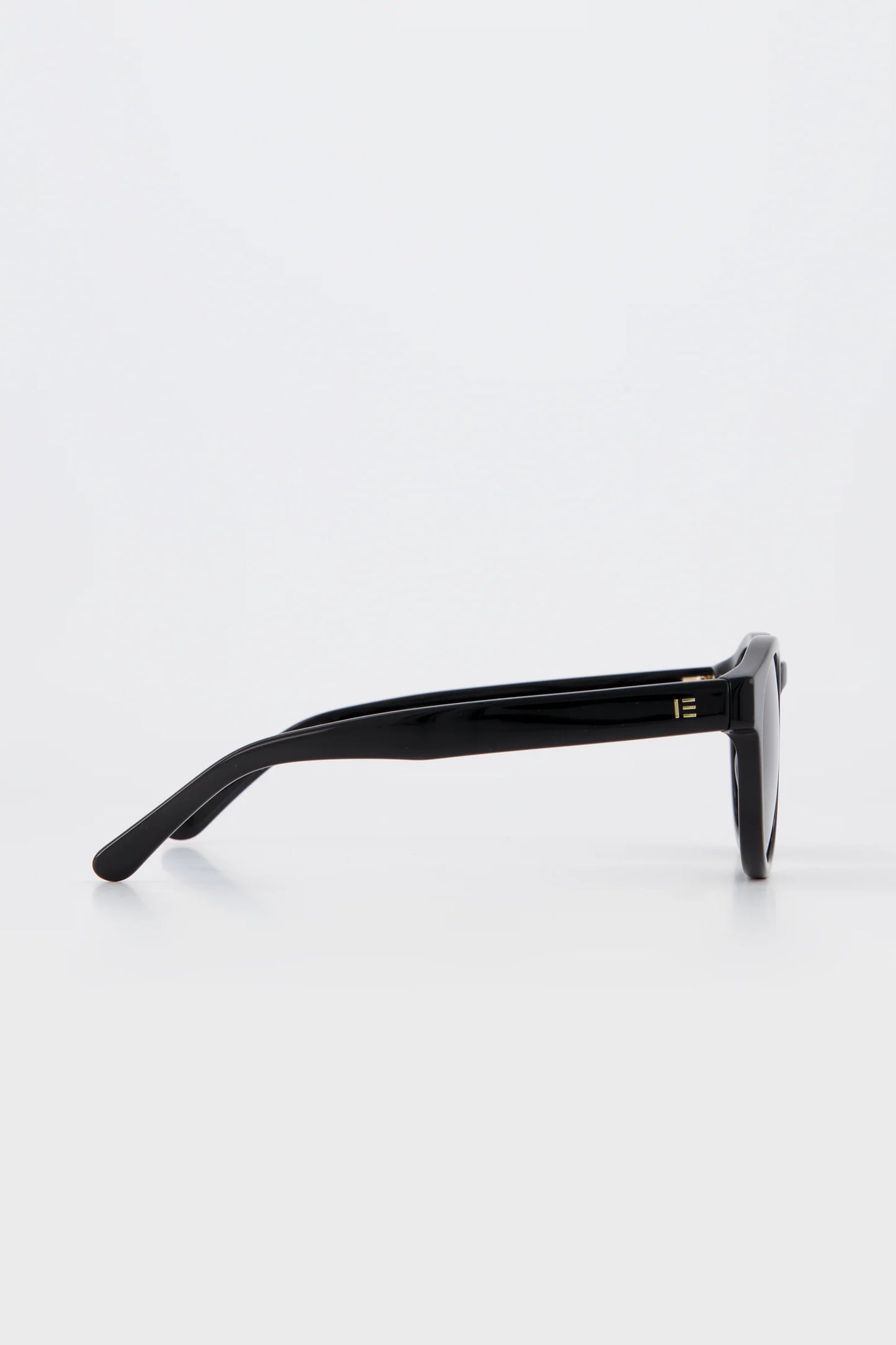 Eddie - Black | Isle of Eden